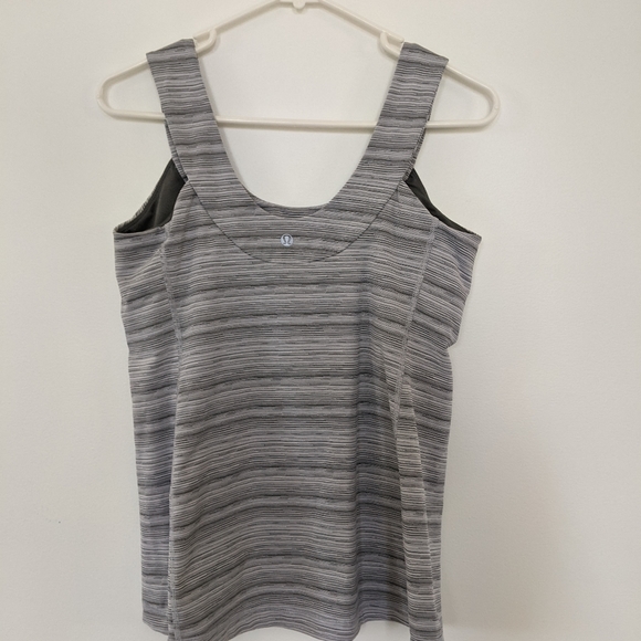 Lululemon Scoop Neck and Back Tank, Gray, Size 10 - Picture 2 of 5